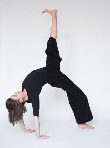 dance-acrobatics teaching Berlin